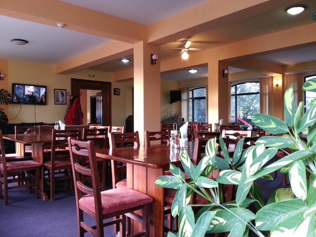 Family Hotel IV Velingrad Ngoại thất bức ảnh