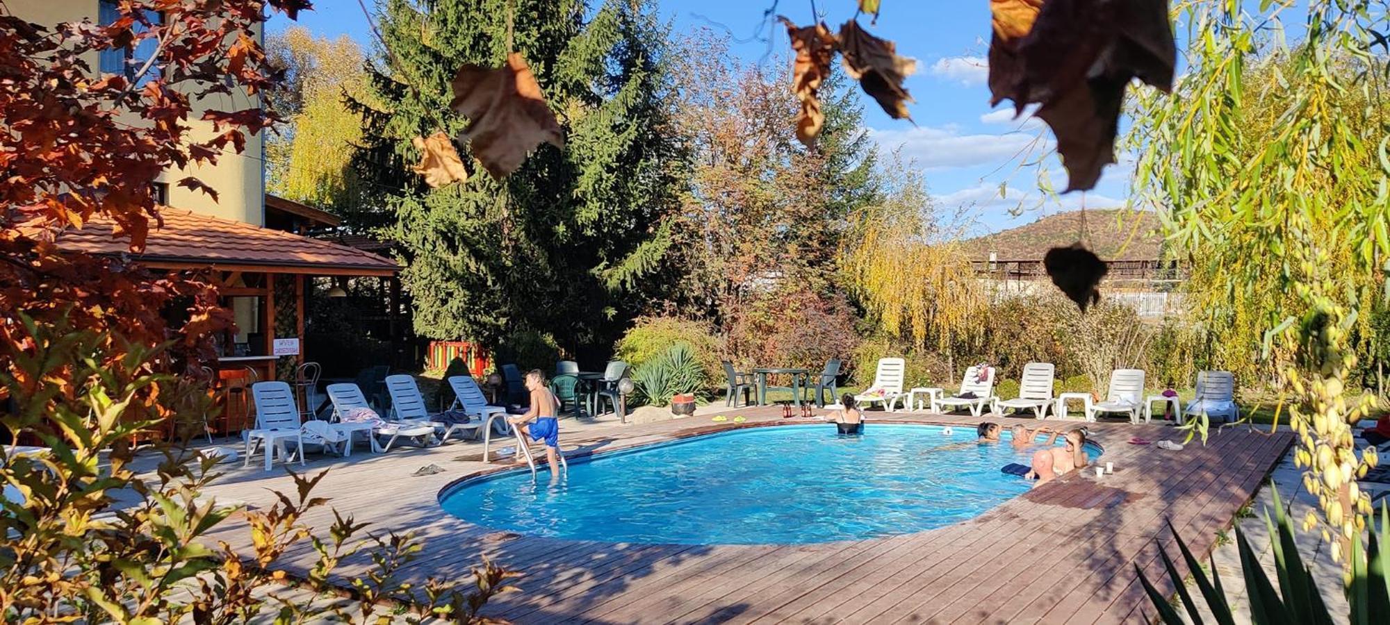 Family Hotel IV Velingrad Ngoại thất bức ảnh