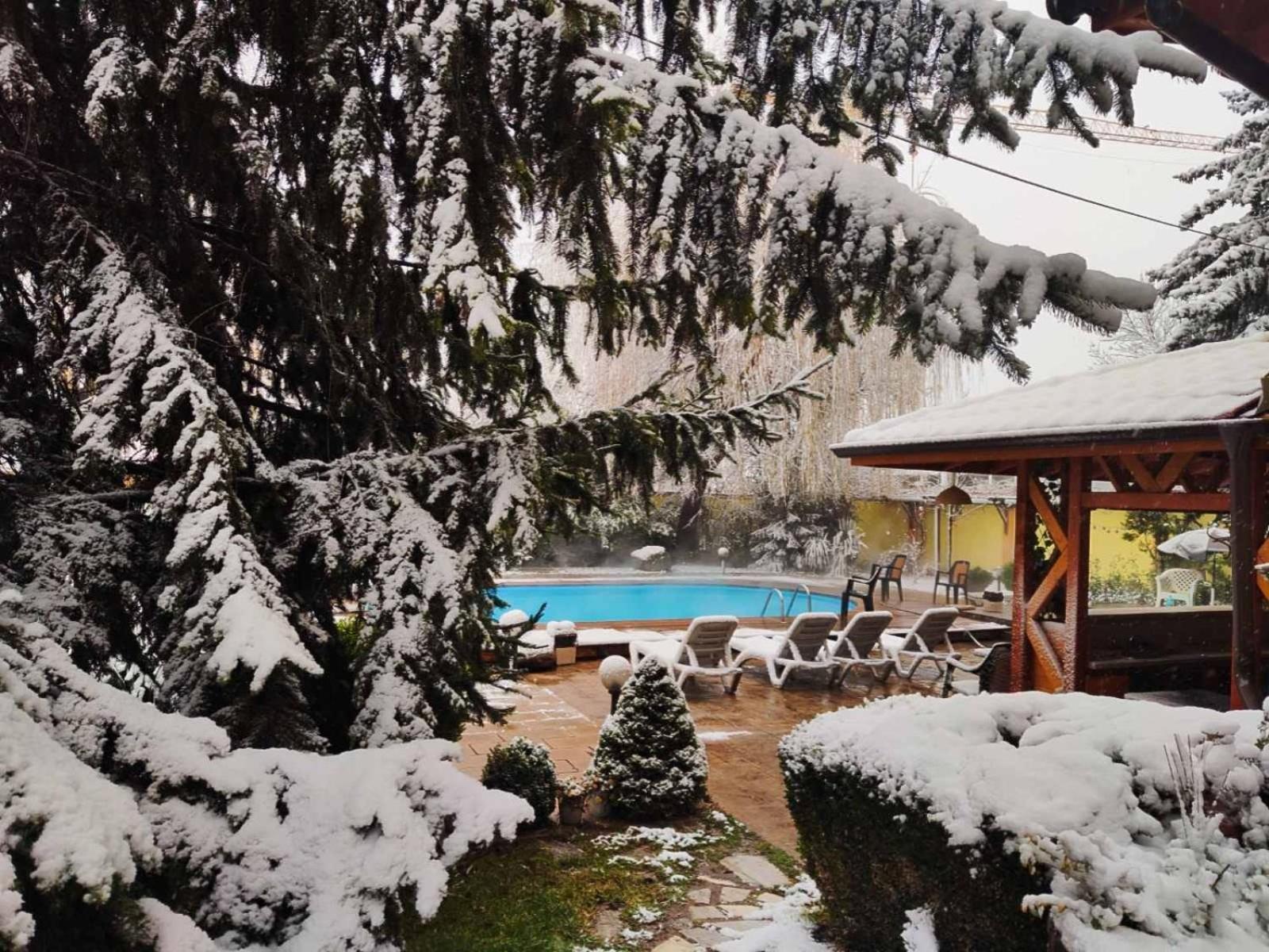 Family Hotel IV Velingrad Ngoại thất bức ảnh